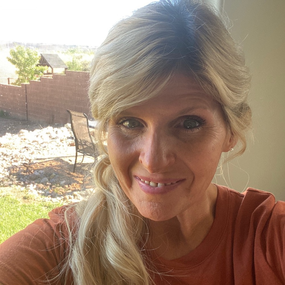 Meet your Posher, Zotos